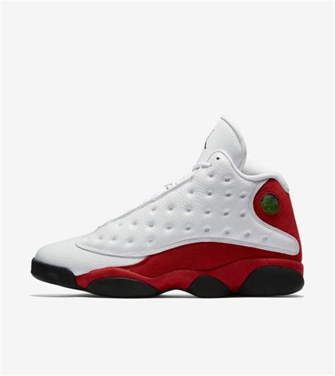 Air Jordan 13 retro & OG archive collection . Nike.com